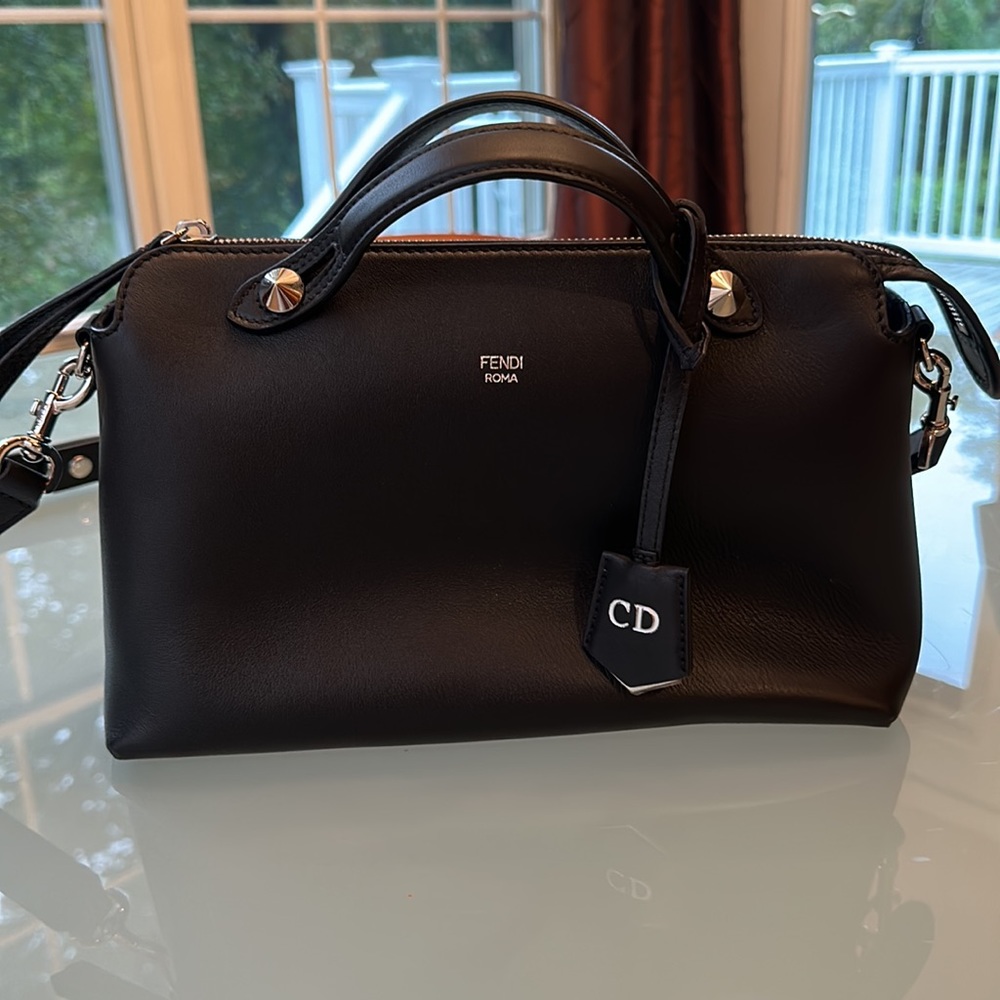 Fendi bag - Picture 2 of 8